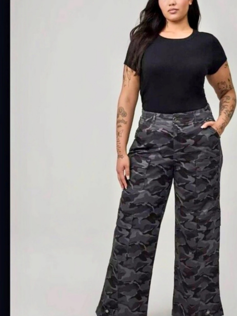 Torrid High-Rise Baggy Cargo Wide-Leg Pant Pants Black & Gray Camo. 18 Long.